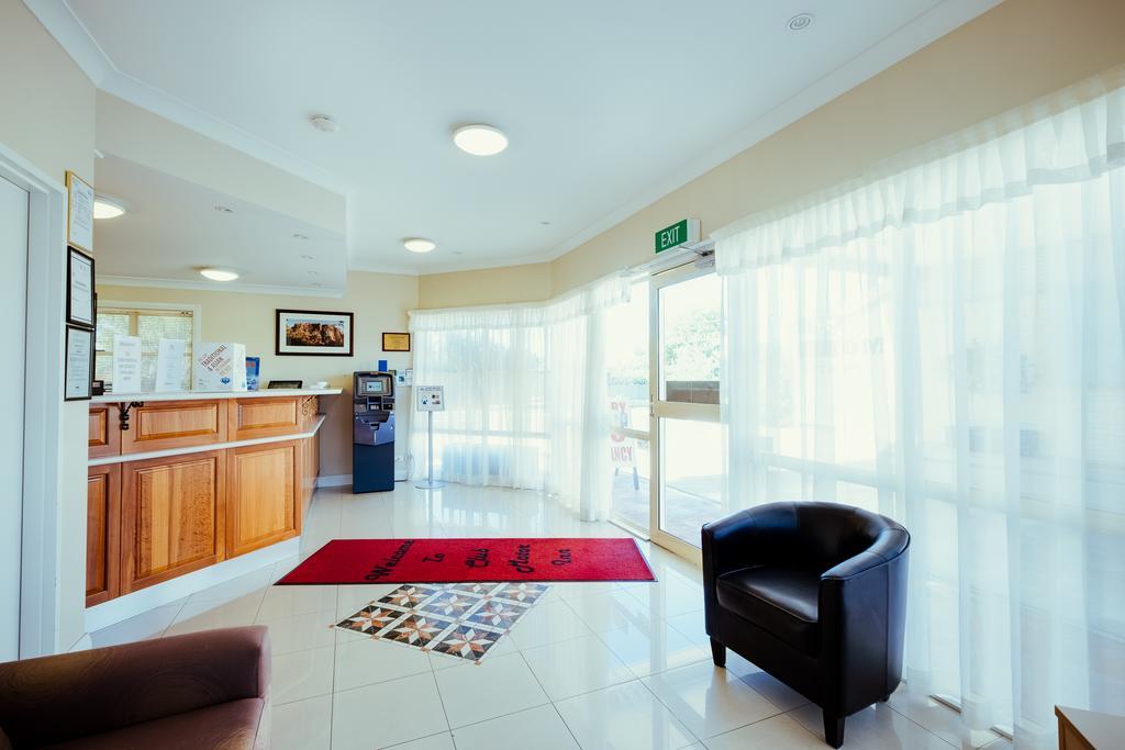 Club Motor Inn Narrabri Zewnętrze zdjęcie