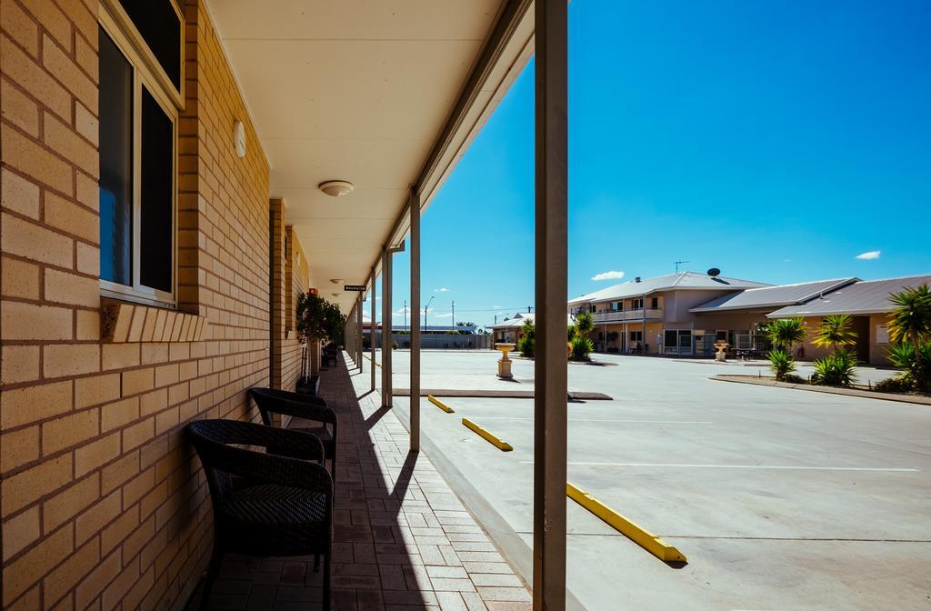 Club Motor Inn Narrabri Zewnętrze zdjęcie