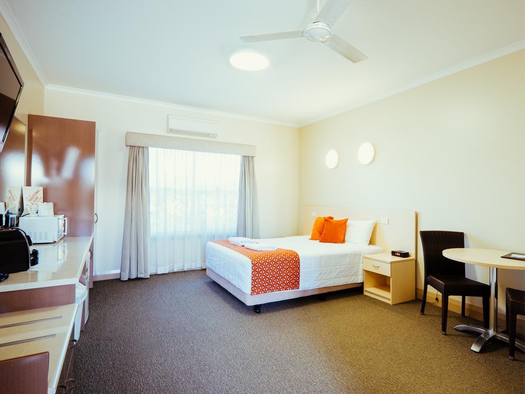 Club Motor Inn Narrabri Zewnętrze zdjęcie
