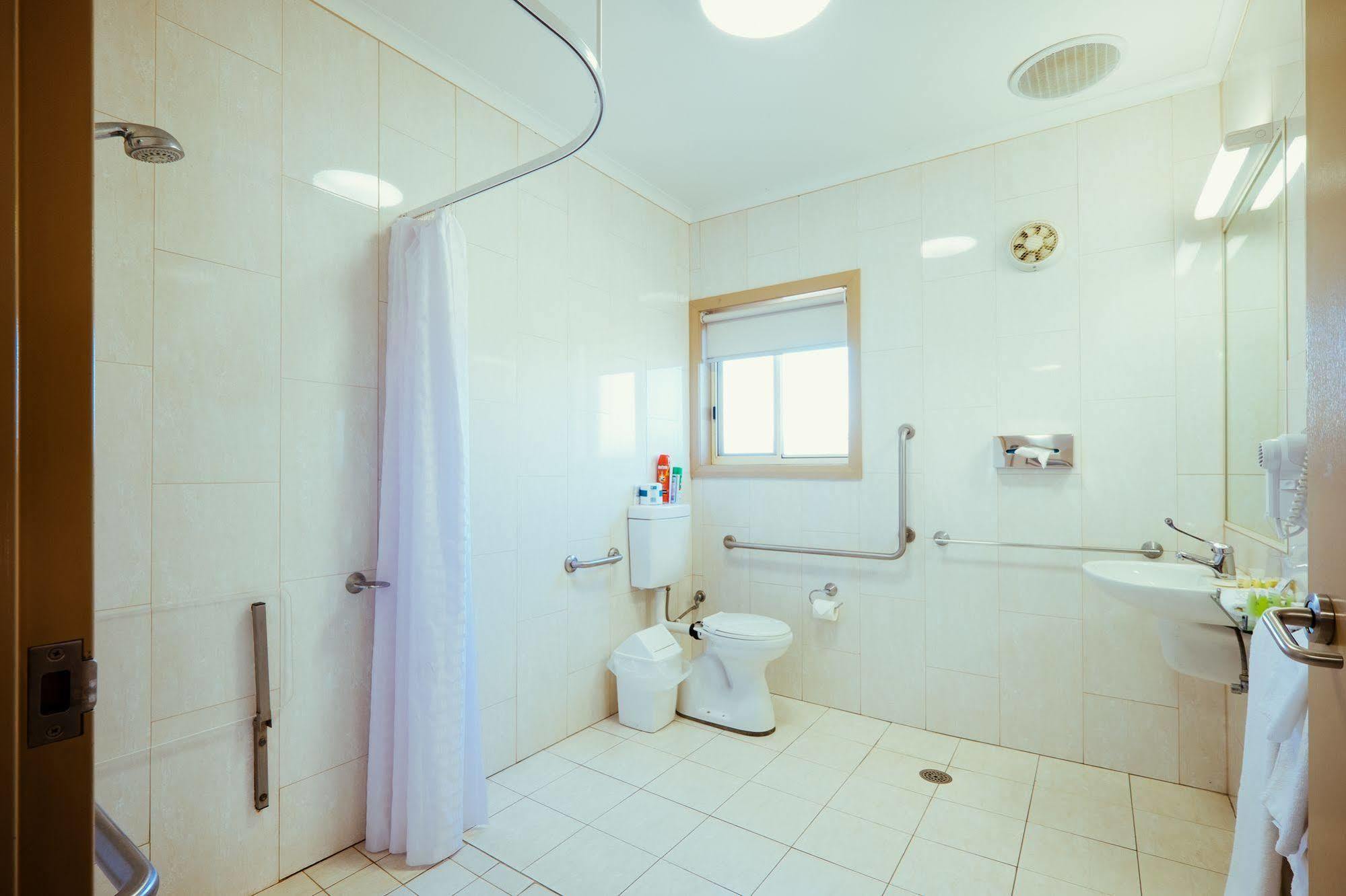 Club Motor Inn Narrabri Zewnętrze zdjęcie